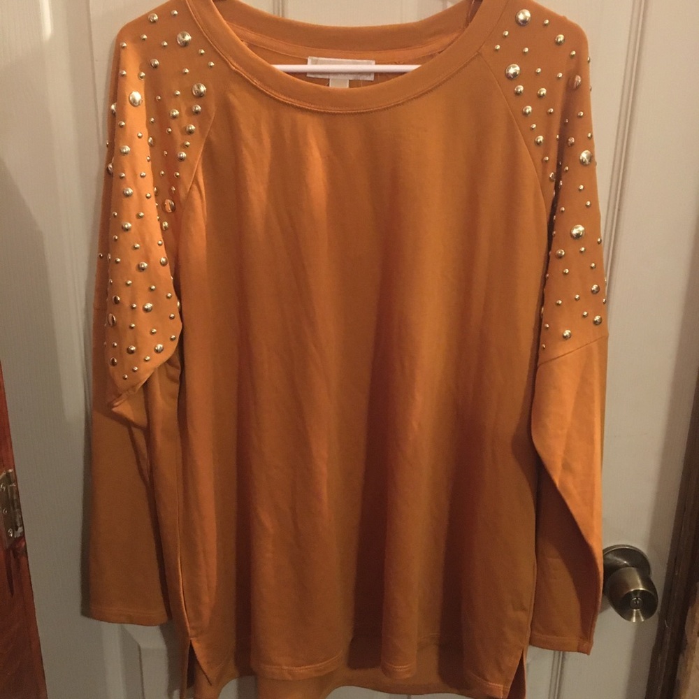 Michael Michael Kors studded yellow top. NWT. 1x